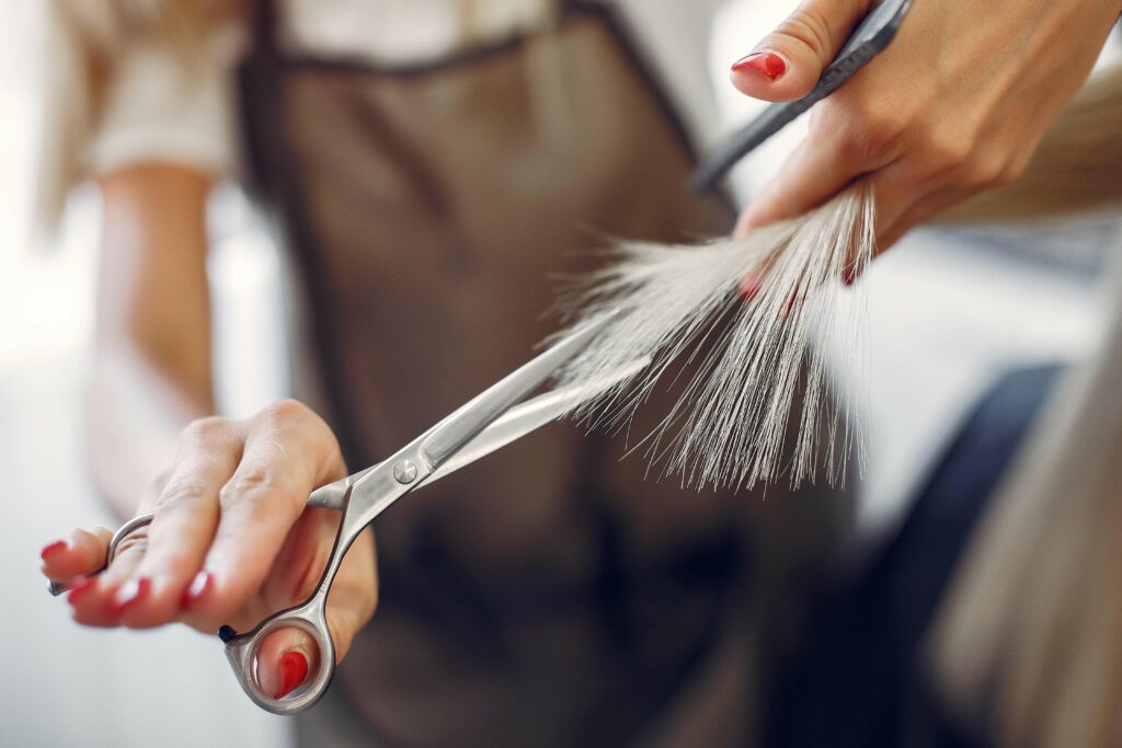 5 motivos por los que es mejor cortar el pelo en seco - SoyMazuelas